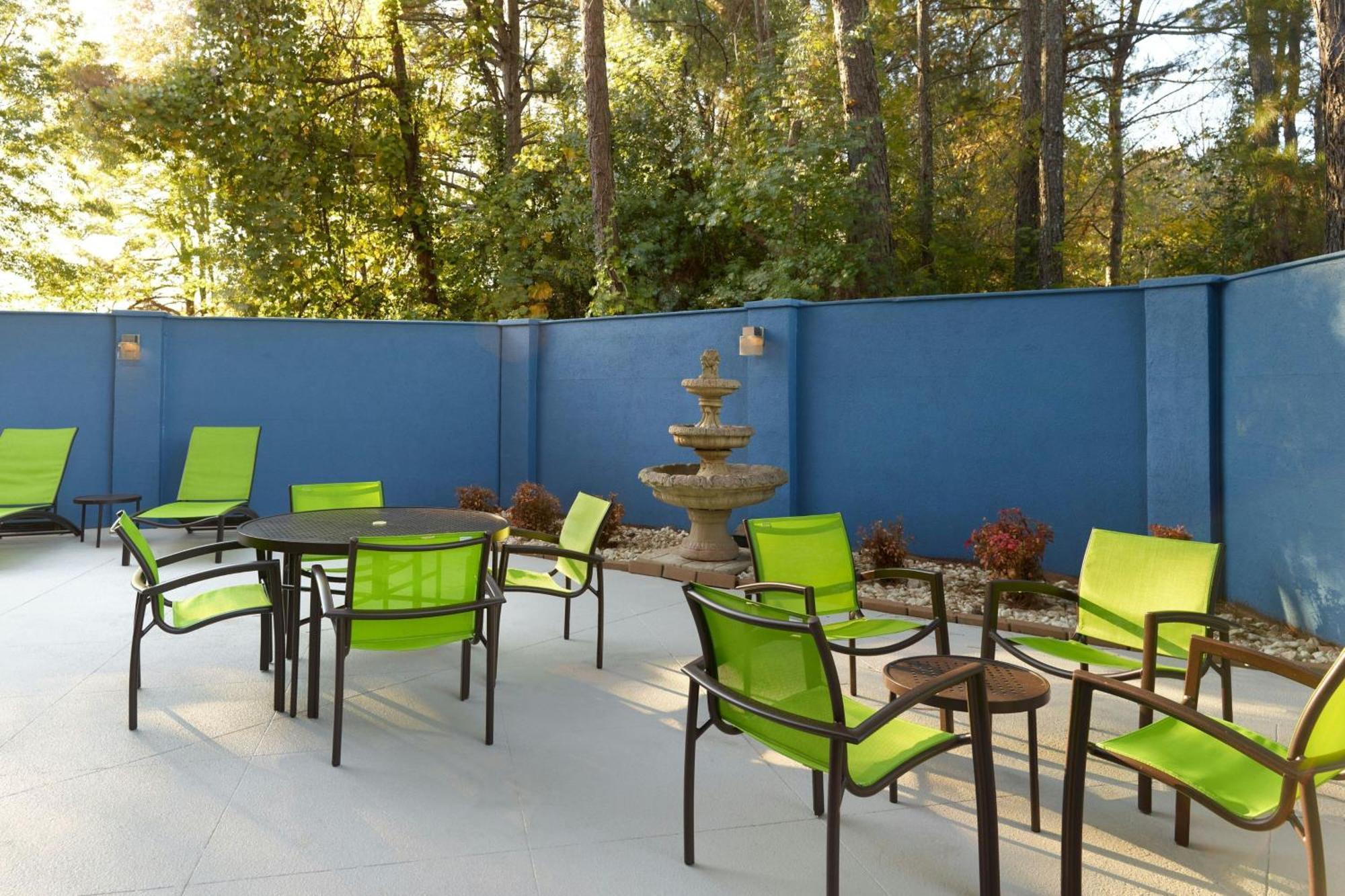 Springhill Suites By Marriott Atlanta Six Flags Lithia Springs Exterior foto
